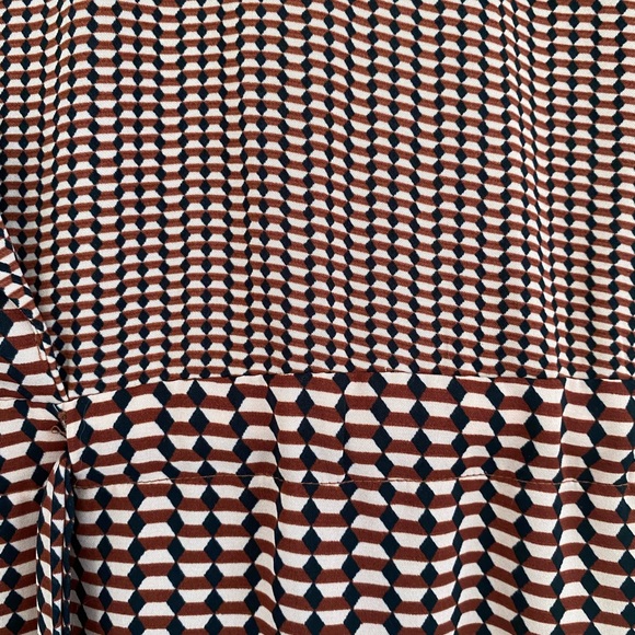 Vero Moda Geometric Print Wrap Dress - Picture 4 of 5